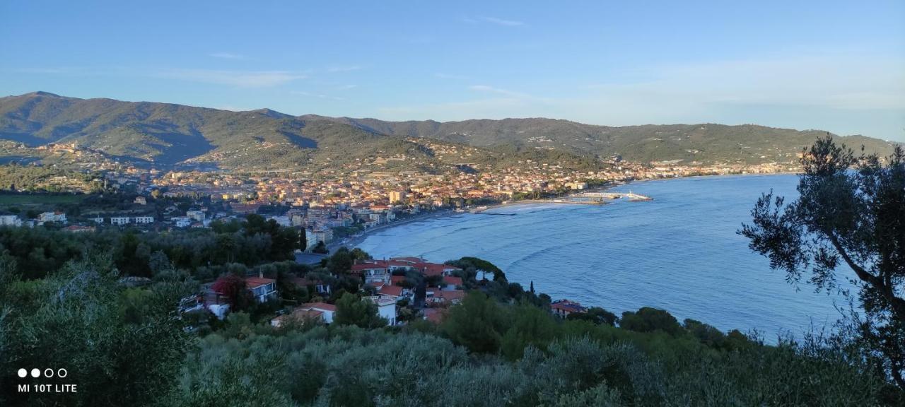 La Casa Di Giugiu Lejlighed Diano Marina Eksteriør billede