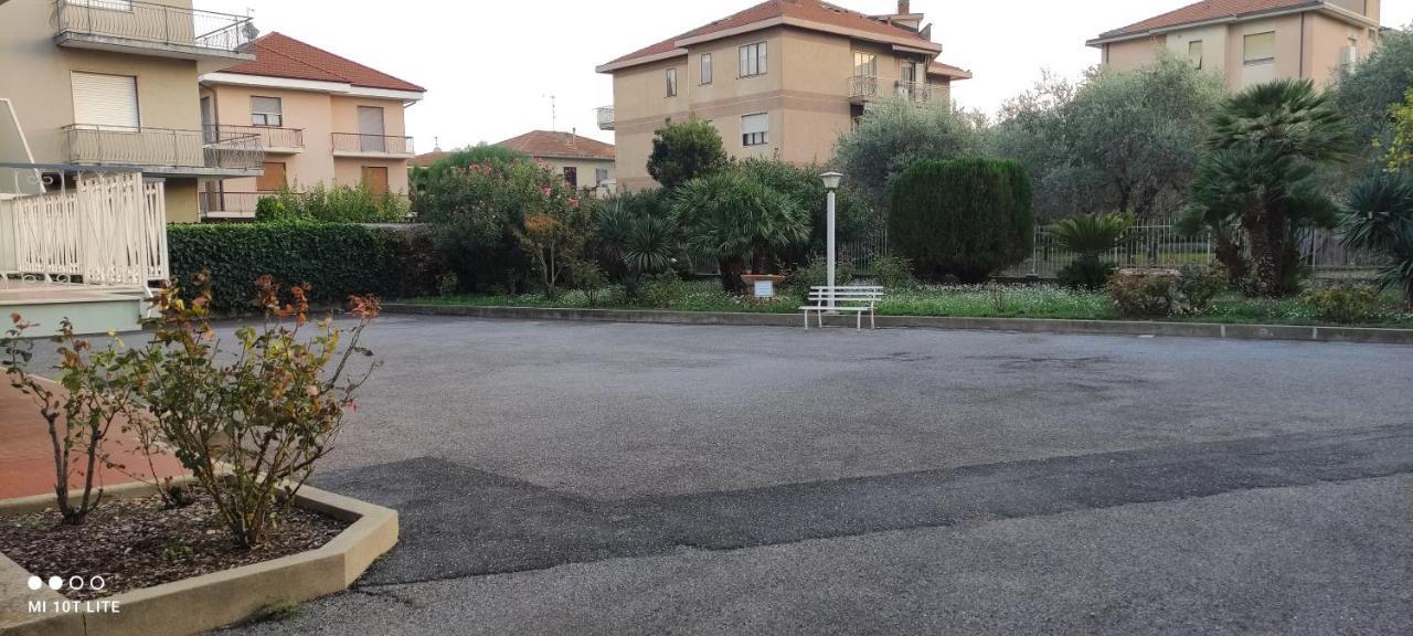 La Casa Di Giugiu Lejlighed Diano Marina Eksteriør billede