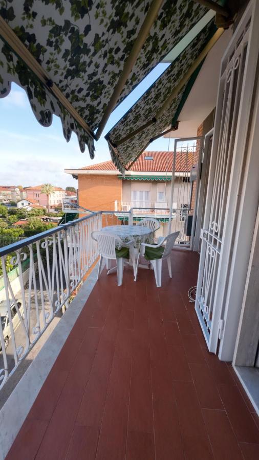 La Casa Di Giugiu Lejlighed Diano Marina Eksteriør billede